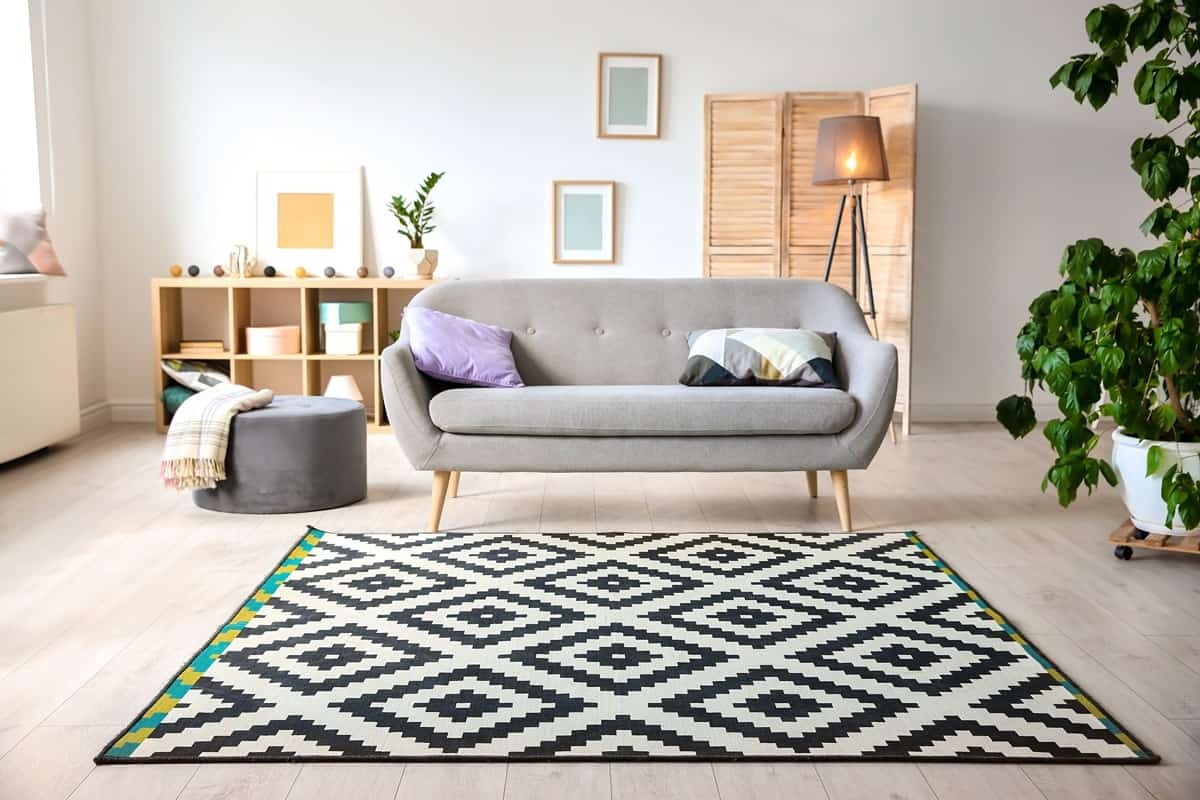 Visually interesting patterned monochromatic rug in a living room near Redwood City, California (CA)